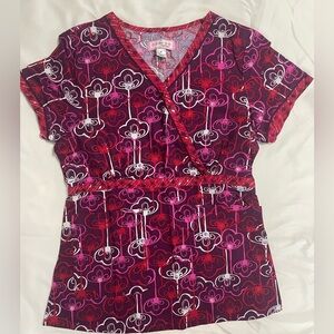 Scrub top - Women’s Medium
